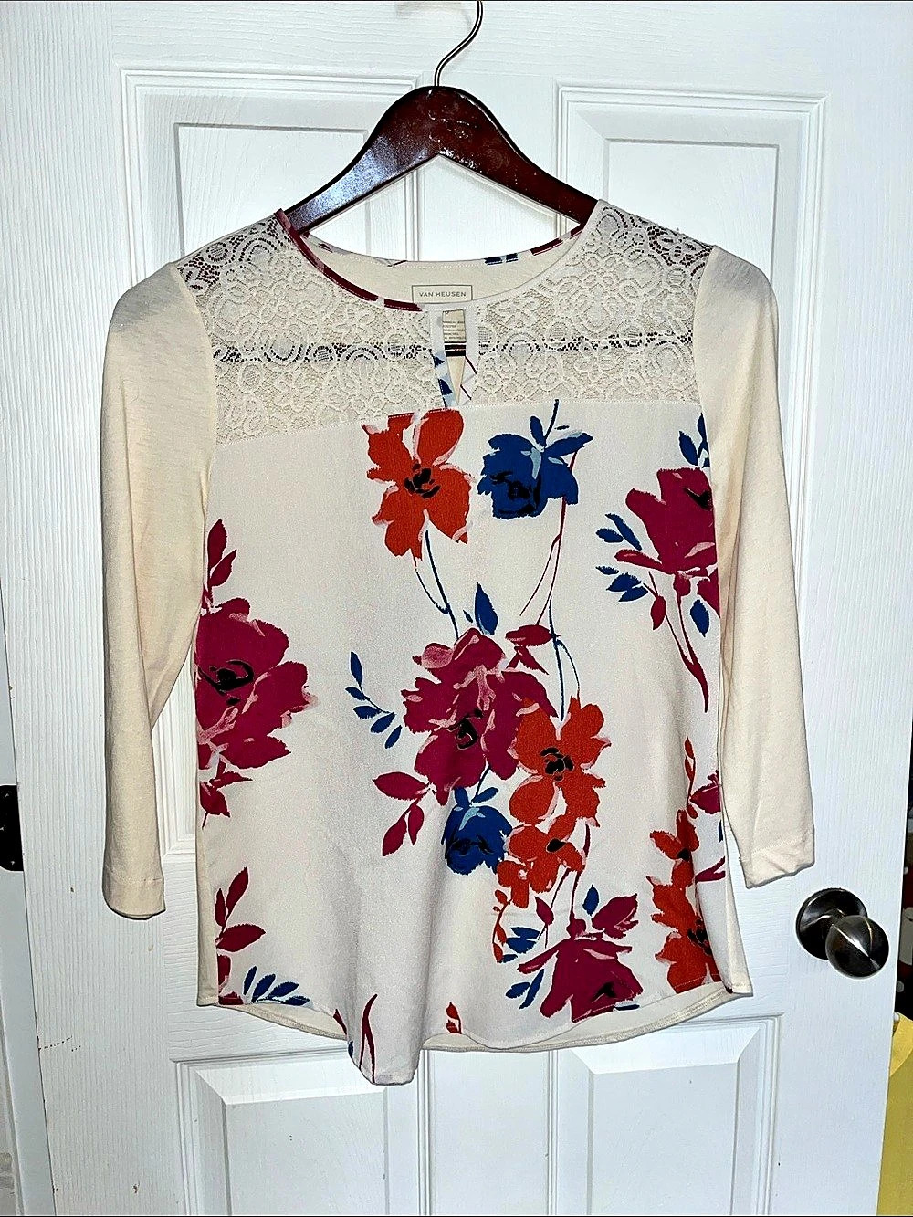 Van Heusen Floral 3/4 Sleeve Blouse in Cream & Multicolor